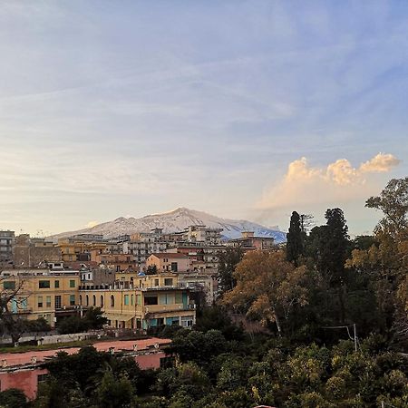Апартаменты Il Balcone Di Galatea Ачиреале Экстерьер фото